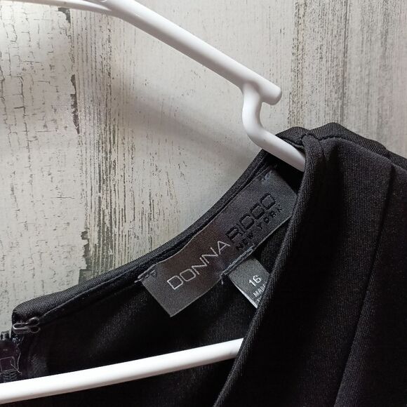 NWT DONNA RICCO Scuba Dress - Picture 3 of 8